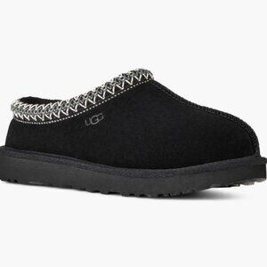 UGG Tasman II Slipper in Black- 8